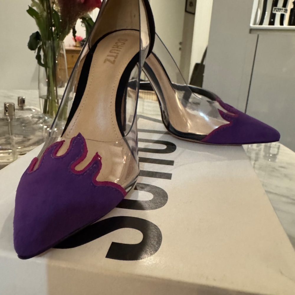 Schultz Pumps Like New Size 6